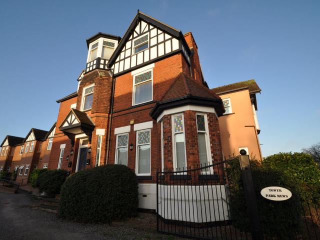Tower Park Mews, Hull, Yorkshire HU8, 2 bed flat to rent, £695 pcm | PrimeLocation