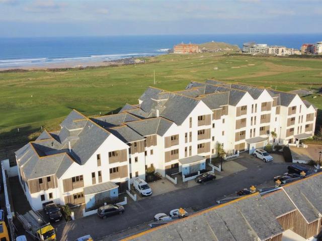 Tower Road, Newquay TR7, 2 bed flat to rent, £1,250 pcm | PrimeLocation
