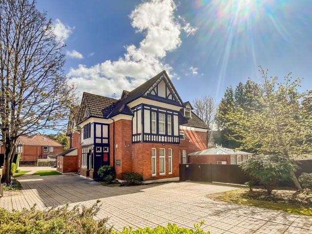 Tower Road, Branksome Park BH13, 2 bed flat to rent, £1,550 pcm | PrimeLocation