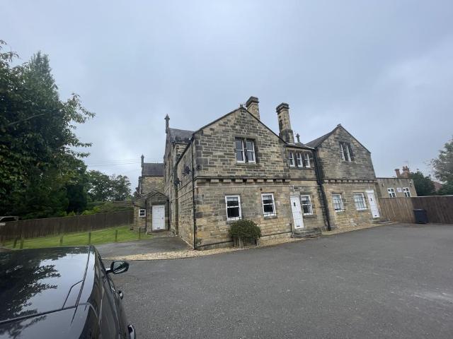 Tower Road, Tower Road DL3 2 bed apartment to rent £750 pcm £173 pw