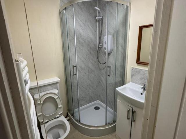 Tower Street, Pontypridd CF37 1 bed in a house share to rent £460 pcm £106 pw