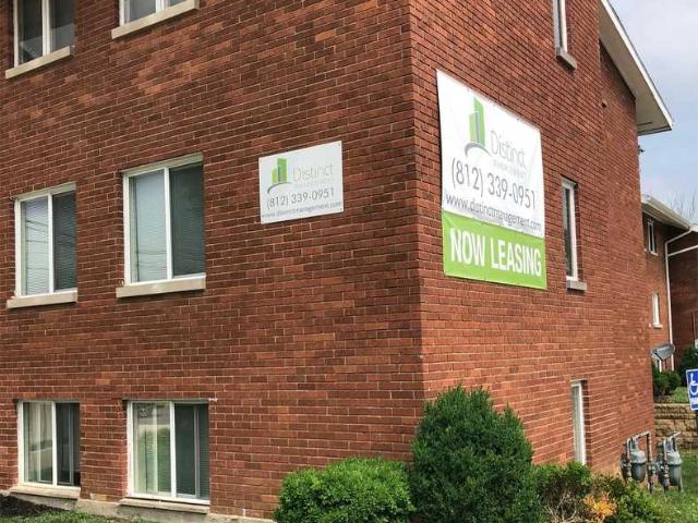 Town and Country Studio Apartment for Rent at 120 S Kingston Dr, Bloomington, IN 47408