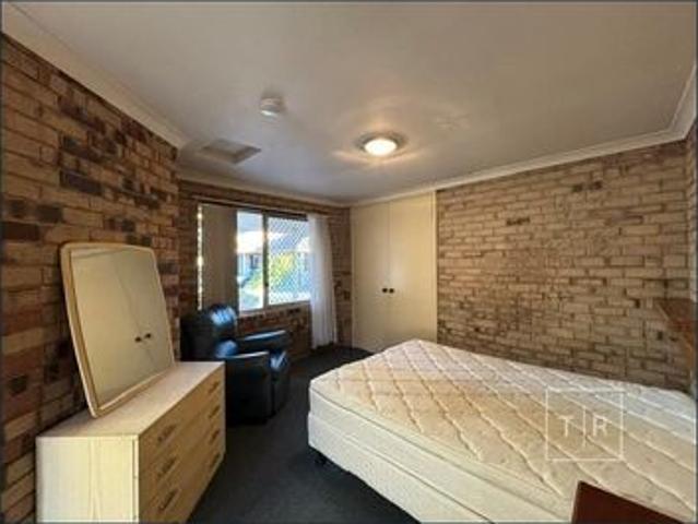 Town Central Studio Apartment
