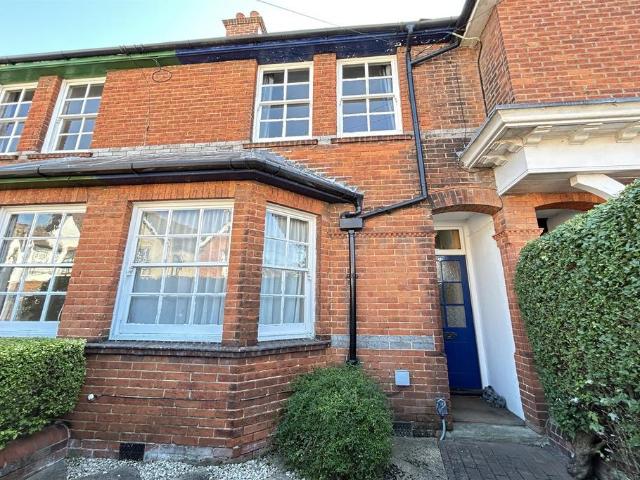 Town Centre, Basingstoke 3 bed house to rent £1,595 pcm £368 pw