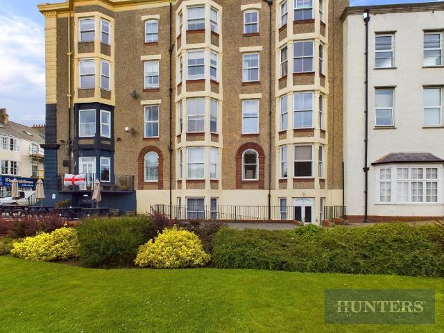 Town Hall Gardens, Filey YO14, 2 bed flat to rent, £850 pcm | PrimeLocation