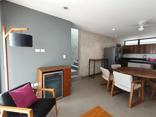 TOWN HOUSE EQUIPADO EN RENTA PRIVADA MADERO 54