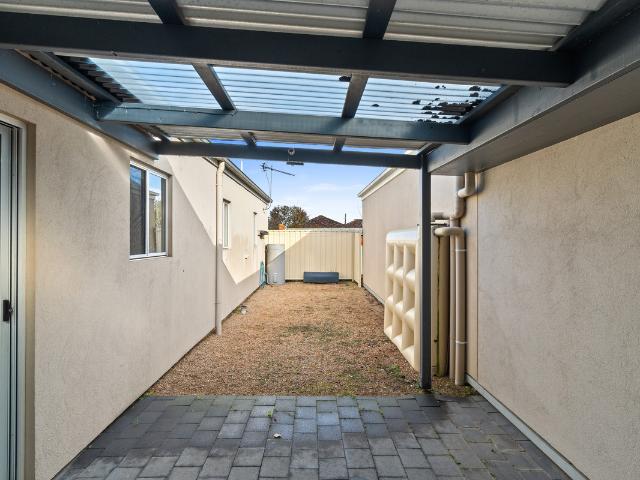 Town House In A Great Central Location