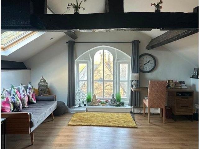 Town Lane, Bradford BD10, Studio to rent, £600 pcm | PrimeLocation