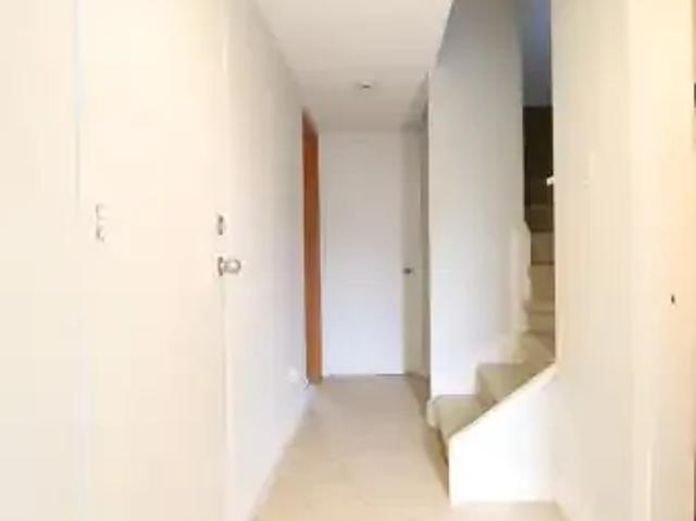 Townhouse 3.5 Bedroom For Rent Ottawa ON 2500 ES105087742