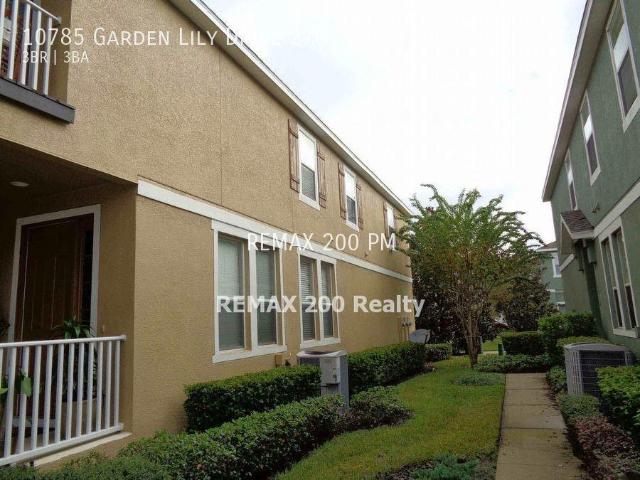 townhouse 3 bedroom, Orlando FL 32832 DS77107558