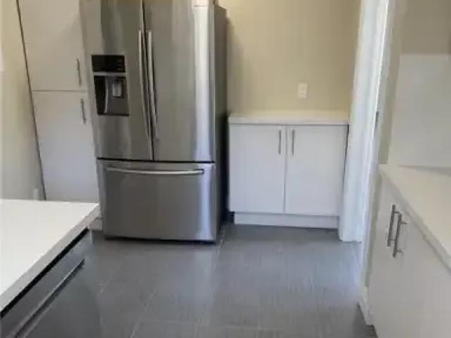 Townhouse 3 Bedroom For Rent Milton ON 3100 ES103091676