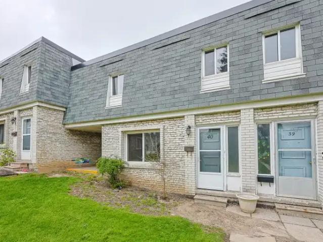 Townhouse 3 Bedroom For Rent Mississauga ON 3200 ELS102468230
