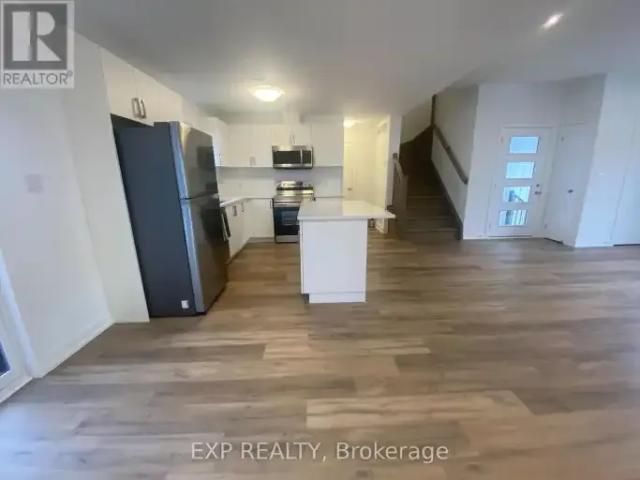 Townhouse 3 Bedroom For Rent Niagara Falls ON 2400 ES105135676