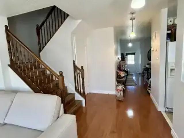 Townhouse 3 Bedroom For Rent Ottawa ON 2600 ES105047921