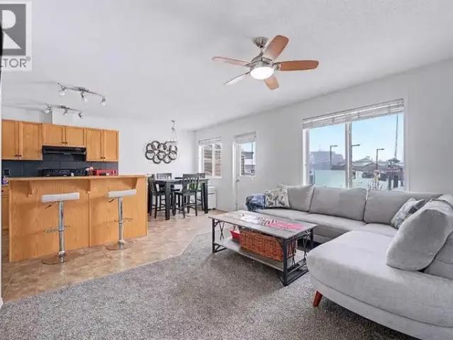 Townhouse 3 Bedroom For Rent Airdrie AB 1950 ES105150636