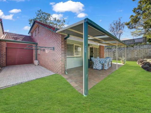 Townhouse 3 Bedroom For Rent ASPLEY QLD 888000 ES83075818