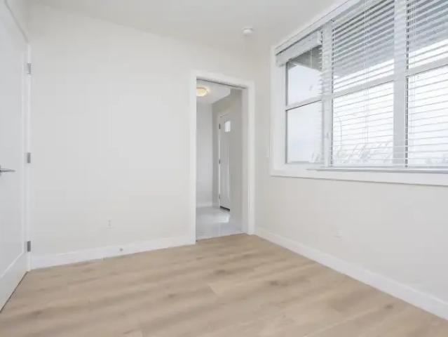 Townhouse 3 Bedroom For Rent Calgary AB 2150 ES104401690