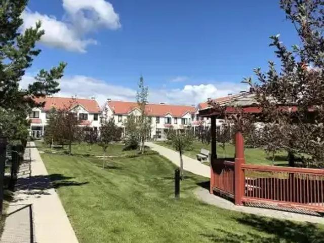 Townhouse 3 Bedroom For Rent Calgary AB 2200 ES105087890