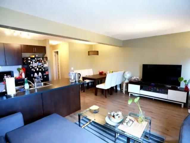 Townhouse 3 Bedroom For Rent Calgary AB 2300 ES104681746