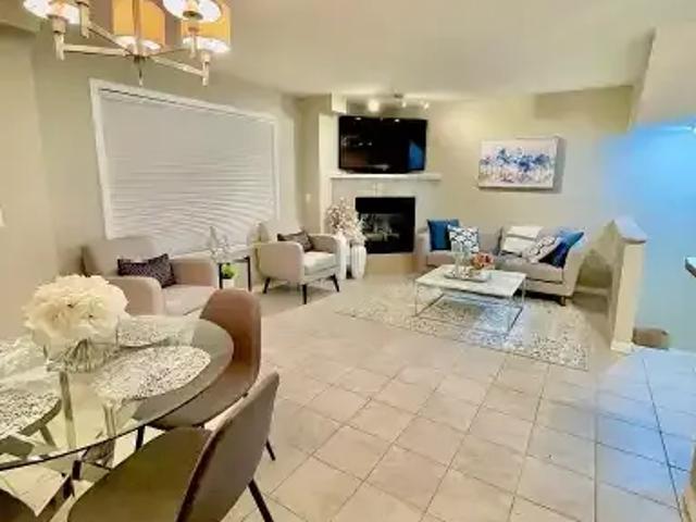 Townhouse 3 Bedroom For Rent Calgary AB 2300 ES105467287