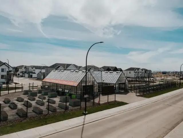 Townhouse 3 Bedroom For Rent Calgary AB 2400 ES103574400
