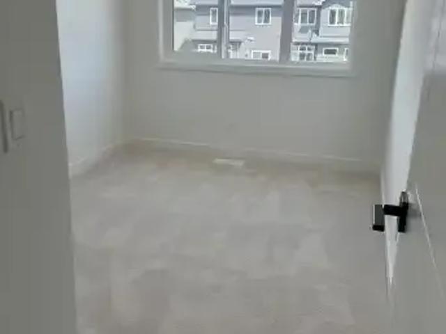 Townhouse 3 Bedroom For Rent Calgary AB 2400 ES104181697