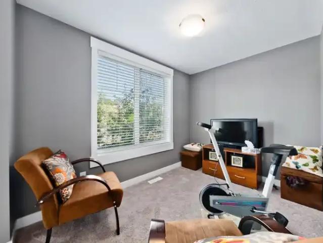 Townhouse 3 Bedroom For Rent Calgary AB 2400 ES105378160