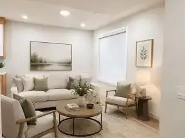 Townhouse 3 Bedroom For Rent Calgary AB 2649 ES105198785