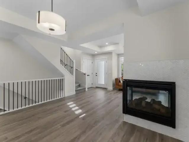 Townhouse 3 Bedroom For Rent Calgary AB 3200 ES105167331