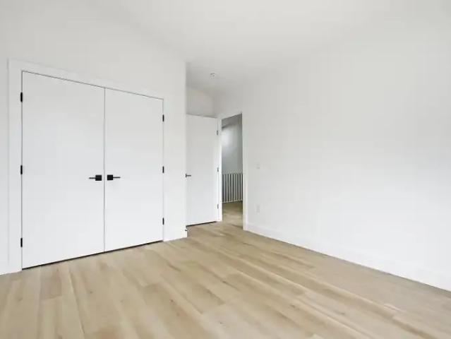 Townhouse 3 Bedroom For Rent Calgary AB 3350 ES104292195