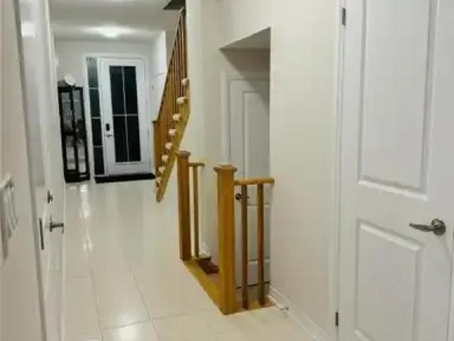 Townhouse 3 Bedroom For Rent Cambridge ON 3000 ES103770491