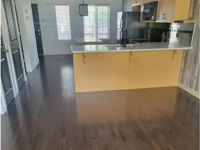 Townhouse 3 Bedroom For Rent Chestermere AB 1950 ES105623627