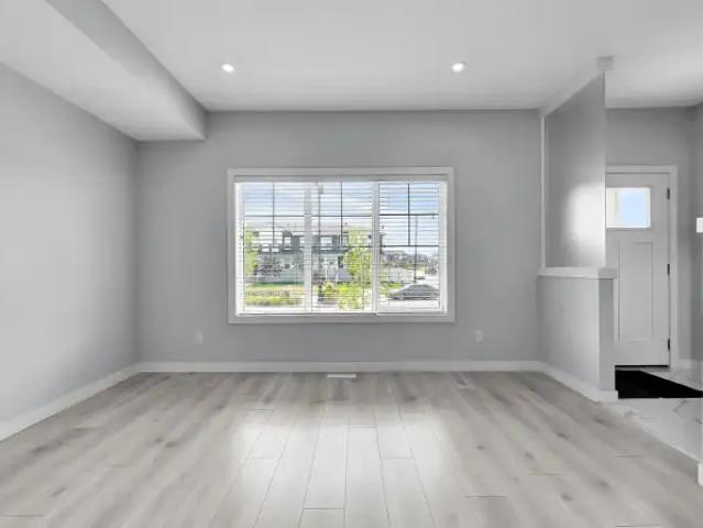 Townhouse 3 Bedroom For Rent Chestermere AB 2225 ELS105226607