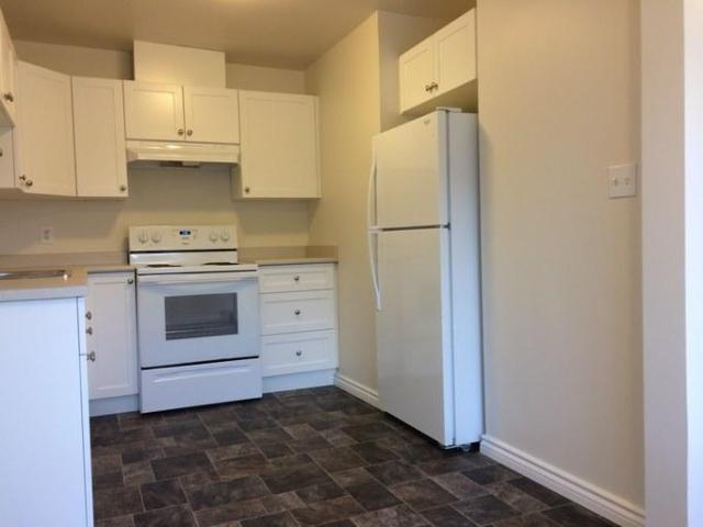 Townhouse 3 Bedroom For Rent Chilliwack BC 1750 ELS105267799