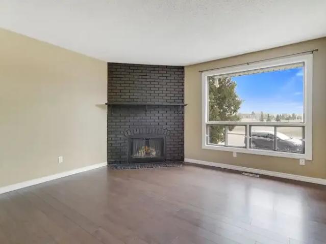 Townhouse 3 Bedroom For Rent Edmonton AB 1445 ELS105071876