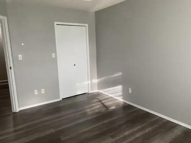 Townhouse 3 Bedroom For Rent Edmonton AB 1595 ES106134621