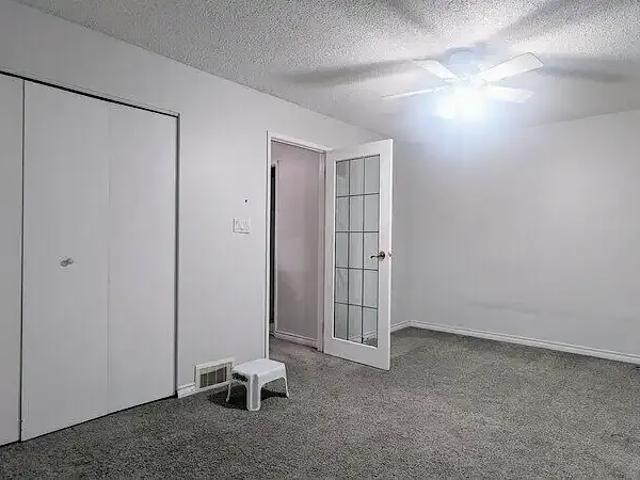 Townhouse 3 Bedroom For Rent Edmonton AB 1650 ES105643252