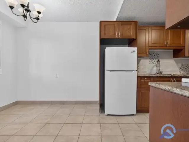Townhouse 3 Bedroom For Rent Edmonton AB 1675 ES105486717