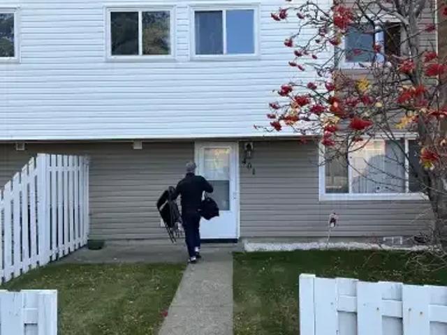 Townhouse 3 Bedroom For Rent Edmonton AB 1750 ES106148498