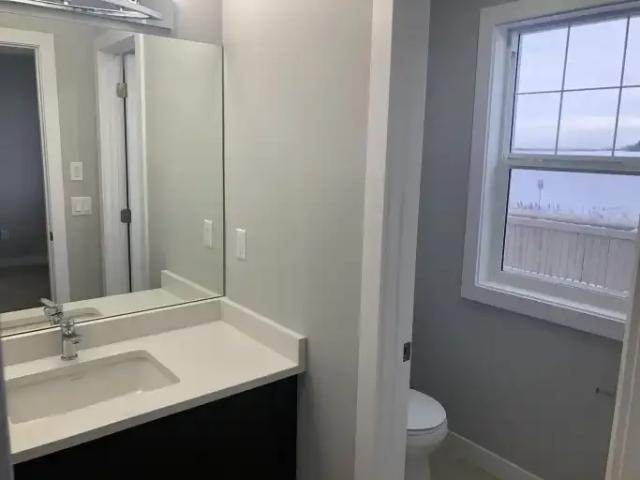 Townhouse 3 Bedroom For Rent Edmonton AB 1800 ES104841796