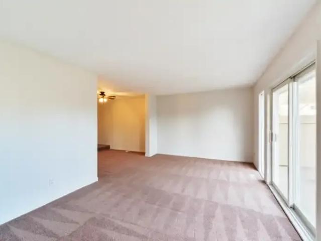 Townhouse 3 Bedroom For Rent Edmonton AB 1849 ES104887521