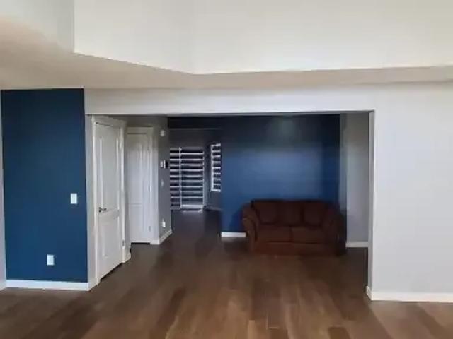 Townhouse 3 Bedroom For Rent Edmonton AB 1850 ES105601865