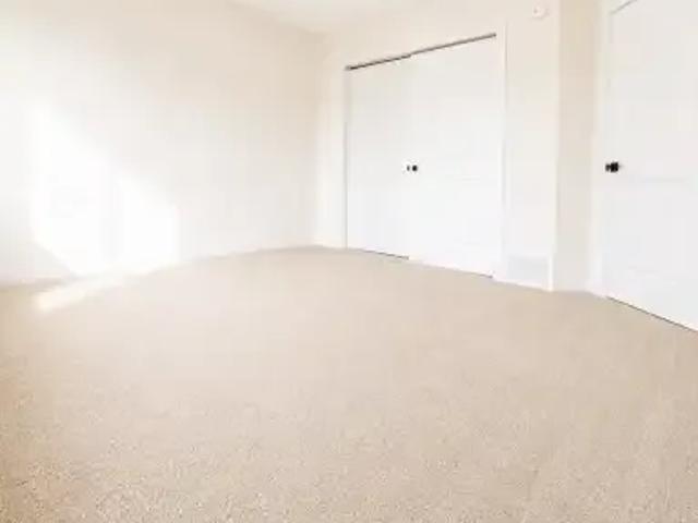 Townhouse 3 Bedroom For Rent Edmonton AB 1995 ES104401654
