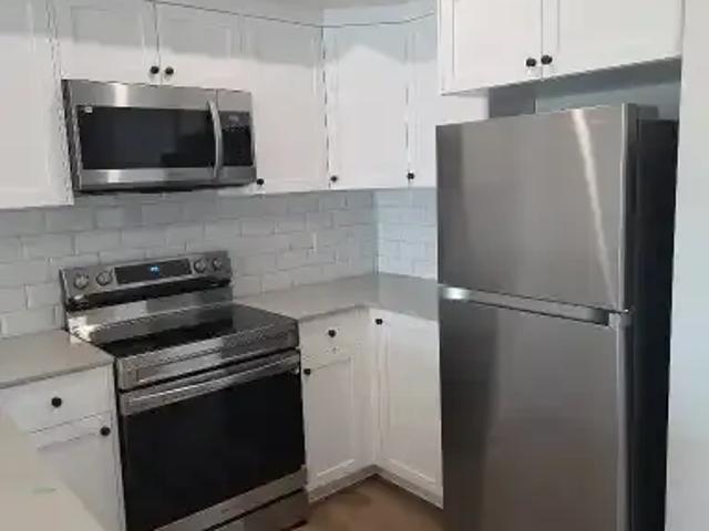 Townhouse 3 Bedroom For Rent Edmonton AB 2400 ES104986175