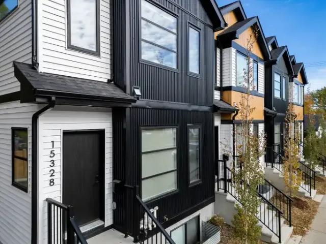 Townhouse 3 Bedroom For Rent Edmonton AB 2050 ES103611643