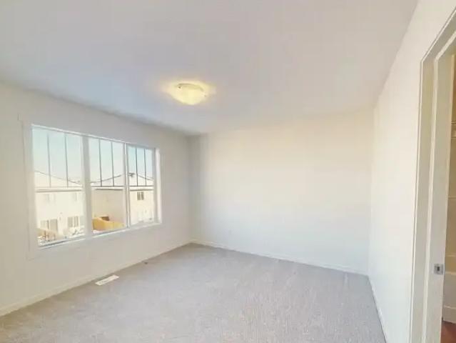 Townhouse 3 Bedroom For Rent Edmonton AB 2100 ES103178830