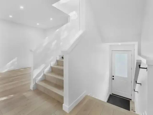 Townhouse 3 Bedroom For Rent Edmonton AB 2100 ES105410538