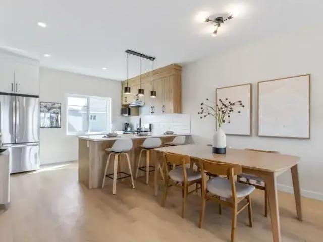 Townhouse 3 Bedroom For Rent Edmonton AB 2125 ELS104179082