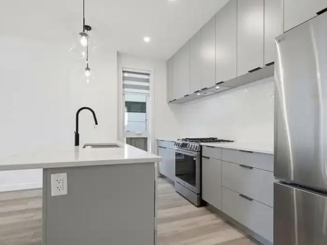 Townhouse 3 Bedroom For Rent Edmonton AB 2195 ES104940722