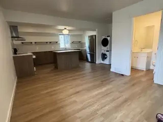Townhouse 3 Bedroom For Rent Edmonton AB 2195 ES105359908